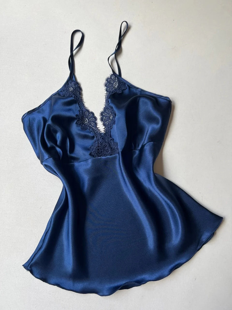 BLUE 6 PCS LONG SLIT SILK NIGHTY SET